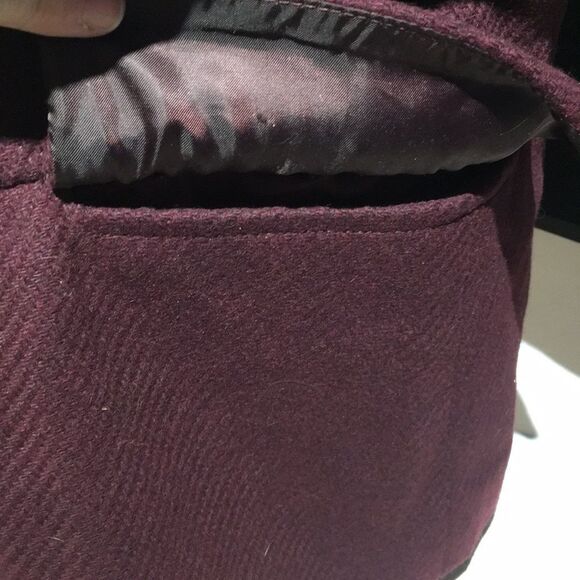 Gap Medium Sized Pea Coat with Faux Fur - Picture 4 of 11